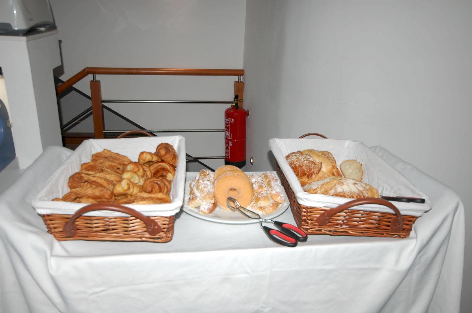 Hotel Led Sitges Luaran gambar